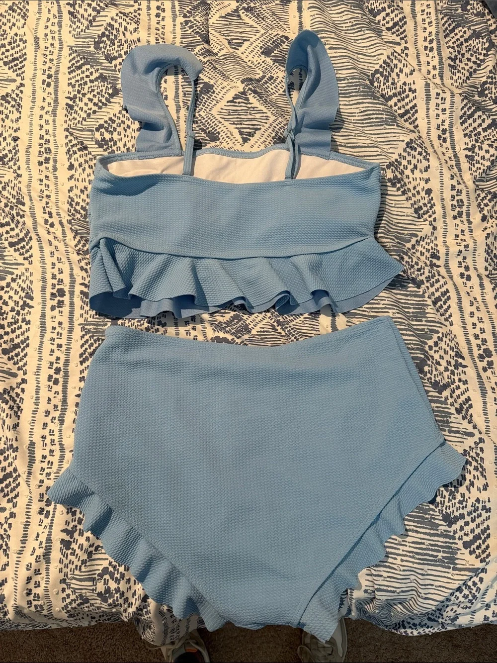 Light Blue Ruffled Two-Piece Swimsuit Set - Picture 2 of 2